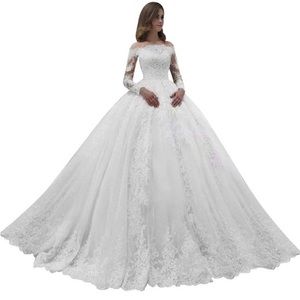 NEW off the shoulder wedding dress 💍